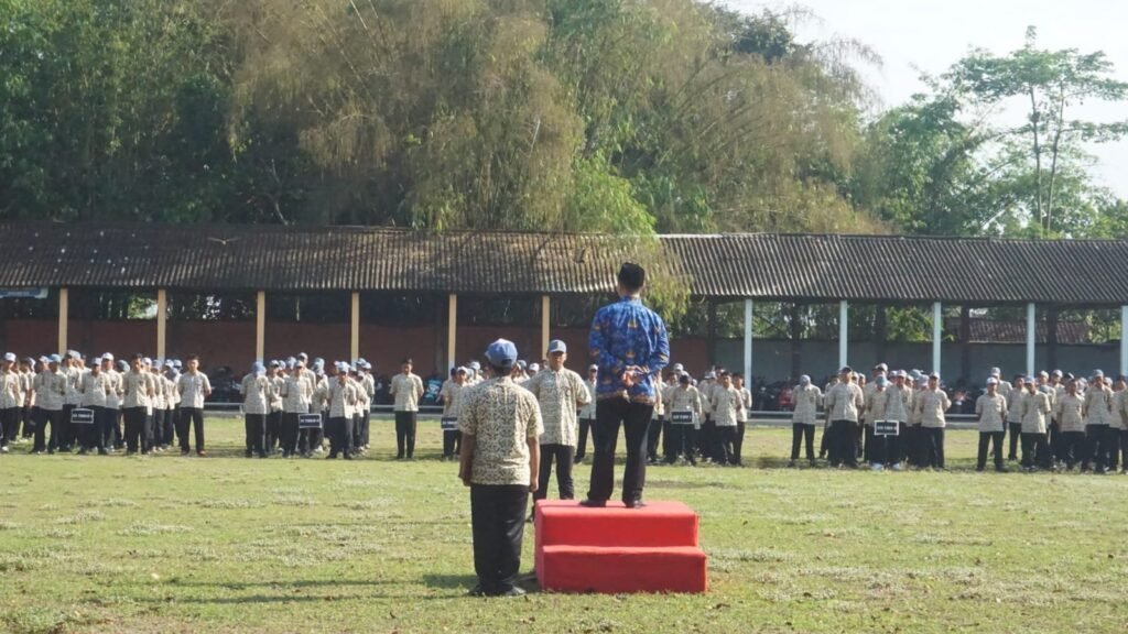 Hari Korps Pegawai Republik Indonesia (KORPRI) 2023 whatsapp image 2023 12 06 at 08.38.13 78be332d