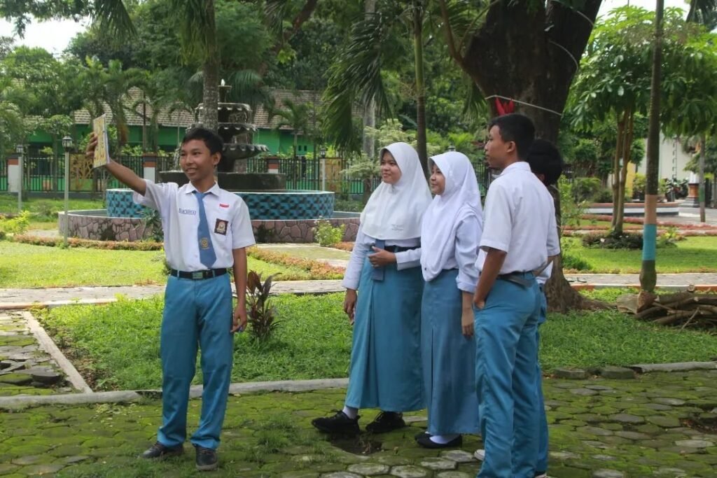 H1 P5 (Proyek Penguatan Profil Pelajar Pancasila) snapinsta.app 425129796 1097777541416376 3501798150490702864 n 1080