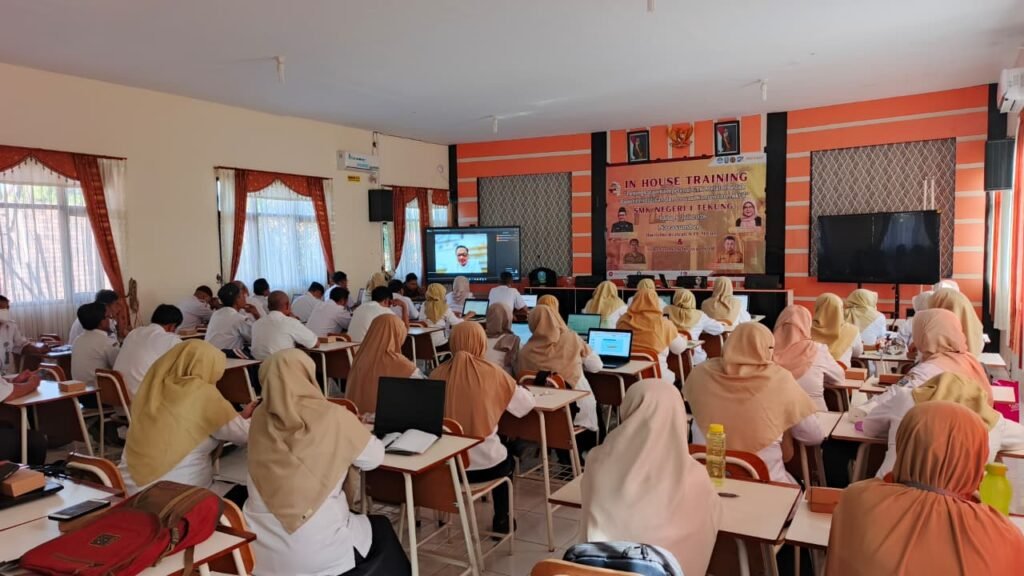 In House Training : Peningkatan Kompetensi GTK Melalui Bedah Rapor Pendidikan dan Inovasi Konten Interatif WhatsApp Image 2026 07 08 At 12.47.22 1024x576